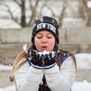 Meet your Posher, Cynthia